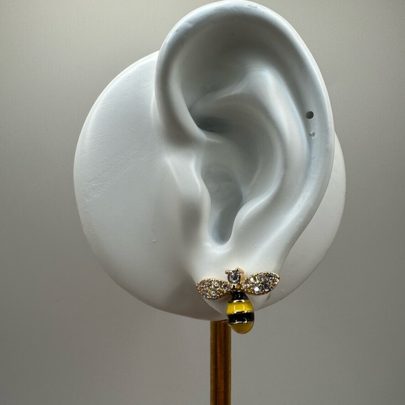 3/$15 Cute Little Bee Sparkly Earrings - Picture 2 of 7